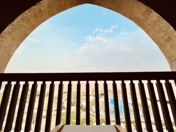 Qasr Al Sarab Desert Resort by Anantara - Deluxe Room with Balcony - View from the Balcony - 03